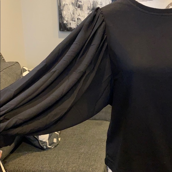 For Cynthia Black ballon sleeves top - Picture 2 of 5